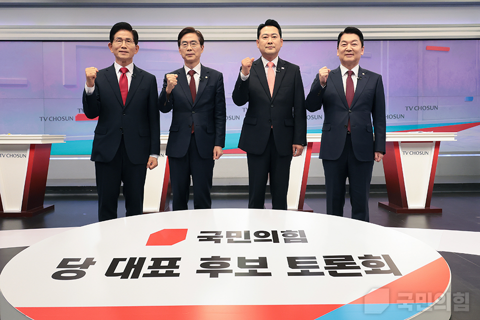 제목 노출 영역입니다 이미지