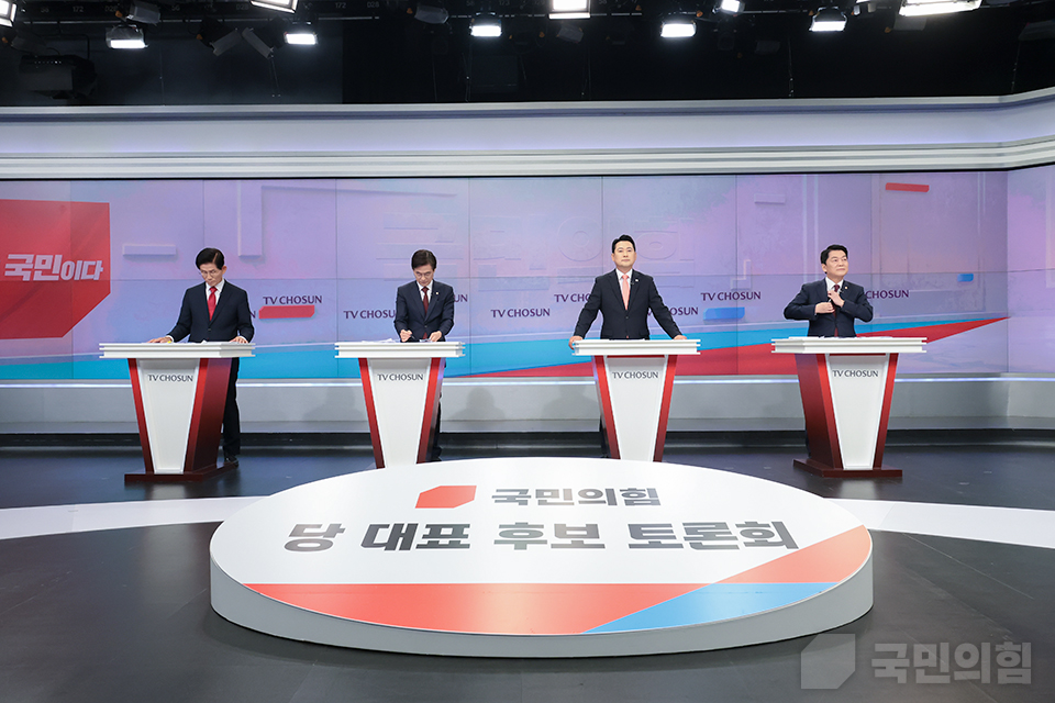 제목 노출 영역입니다 이미지