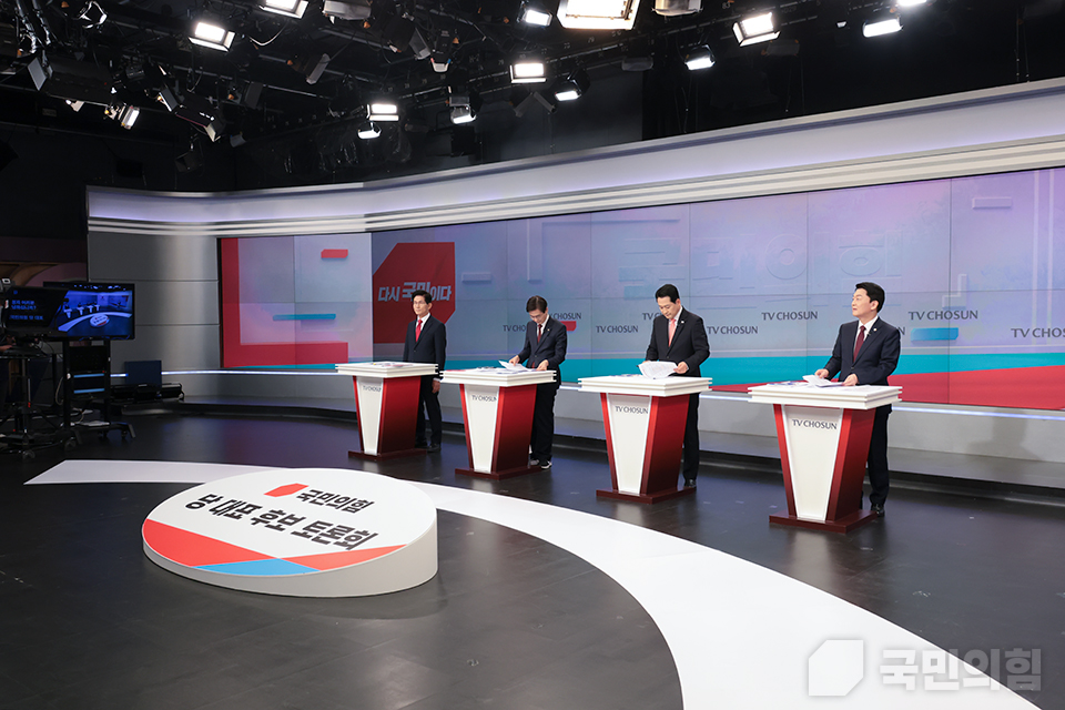 제목 노출 영역입니다 이미지