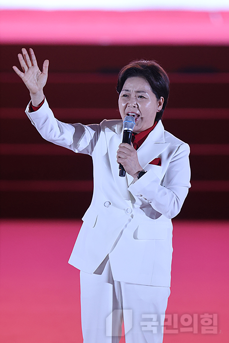 제목 노출 영역입니다 이미지