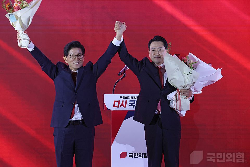 제목 노출 영역입니다 이미지