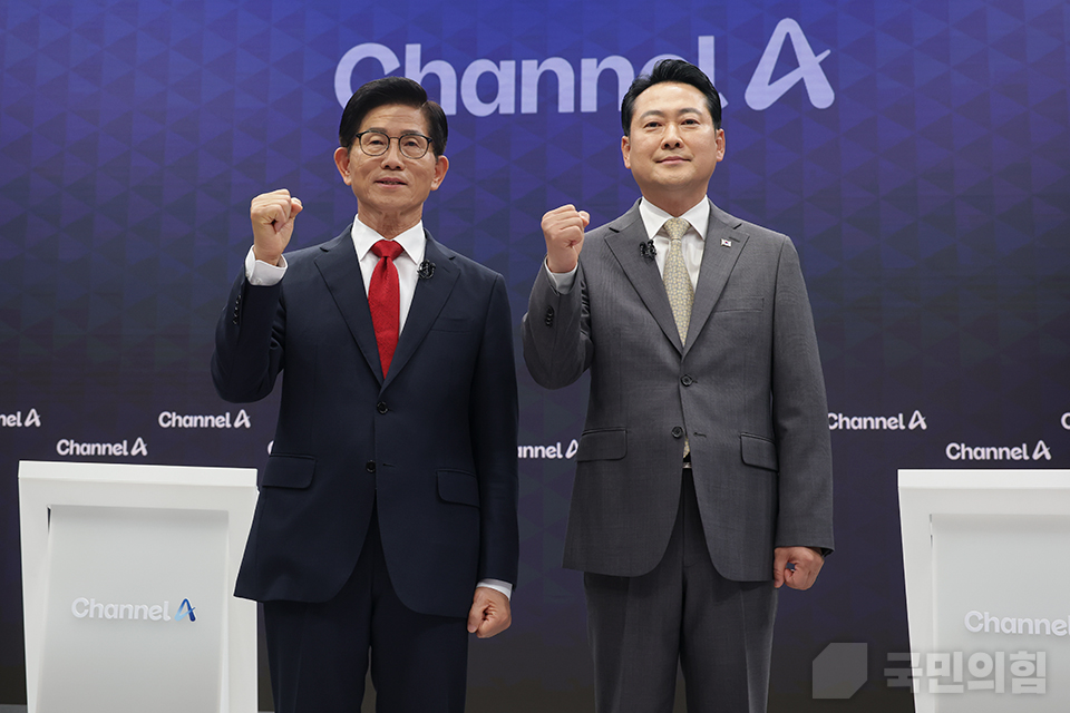 제목 노출 영역입니다 이미지