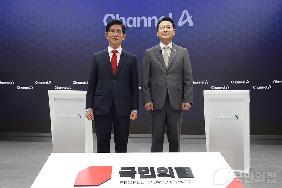 제목 노출 영역입니다 이미지