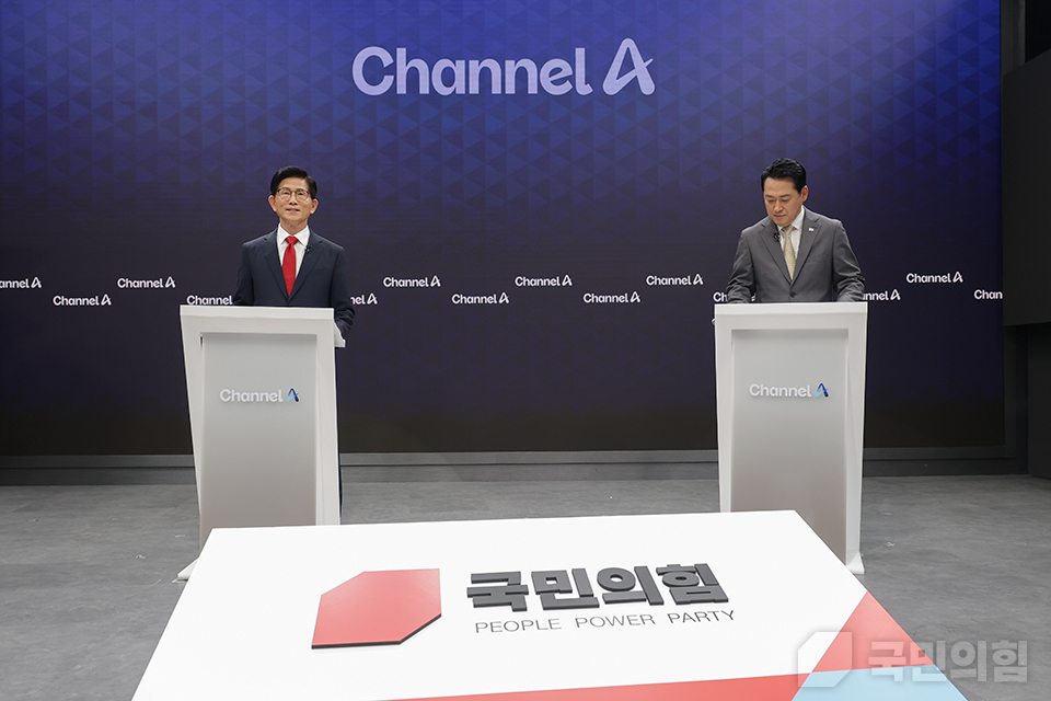 제목 노출 영역입니다 이미지