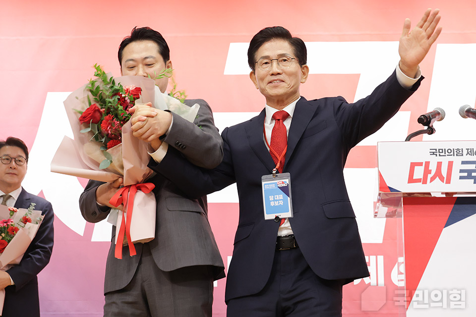 제목 노출 영역입니다 이미지