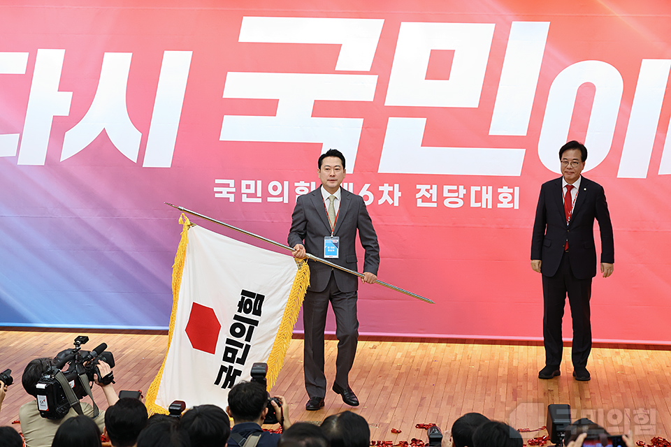 제목 노출 영역입니다 이미지