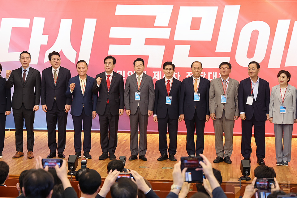 제목 노출 영역입니다 이미지