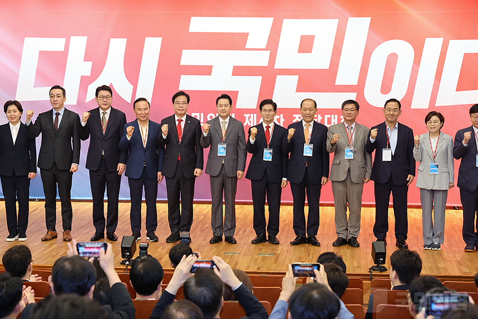 제목 노출 영역입니다 이미지