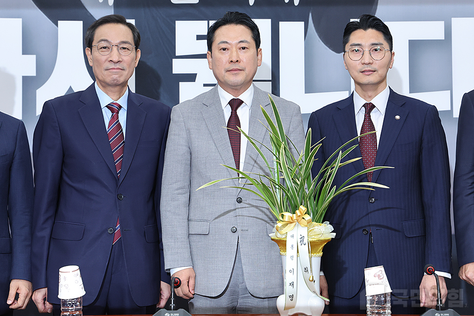 제목 노출 영역입니다 이미지