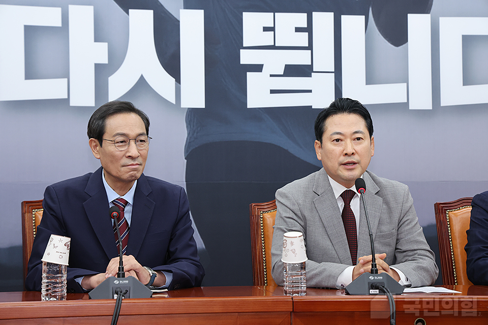 제목 노출 영역입니다 이미지