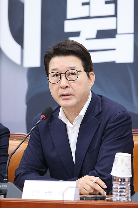 제목 노출 영역입니다 이미지