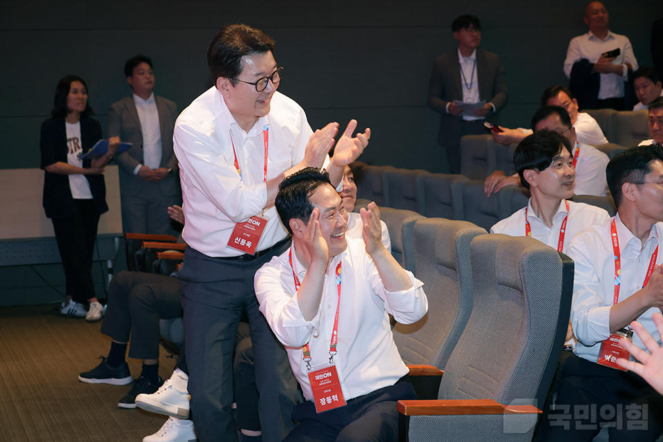 제목 노출 영역입니다 이미지