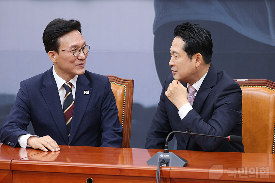 제목 노출 영역입니다 이미지