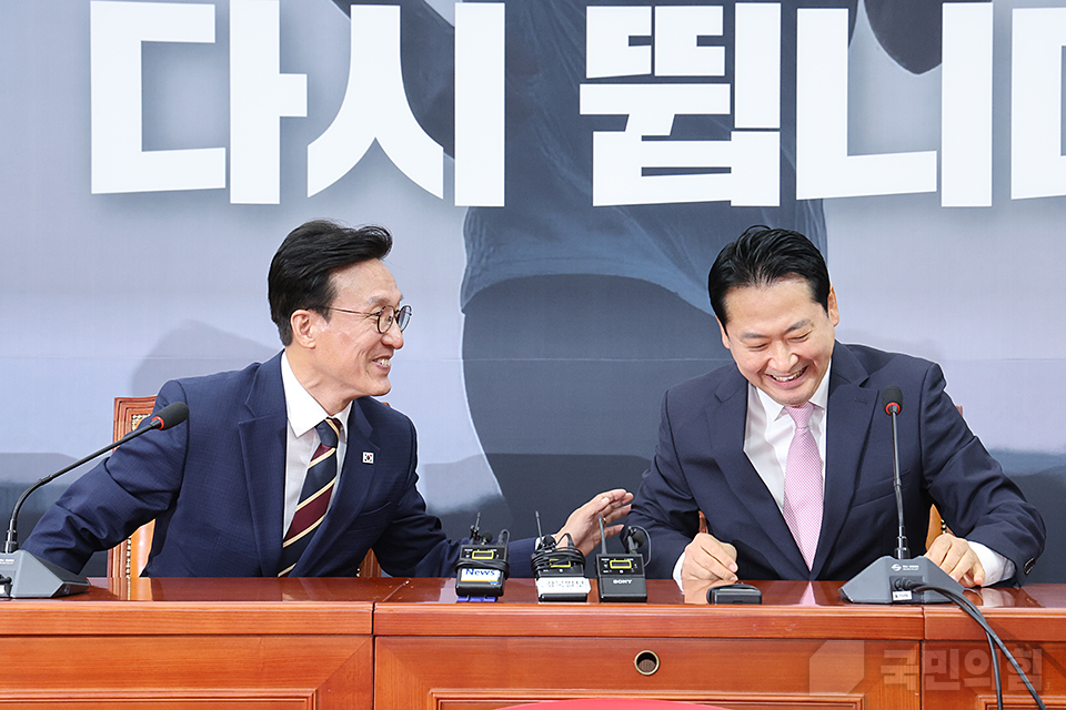 제목 노출 영역입니다 이미지