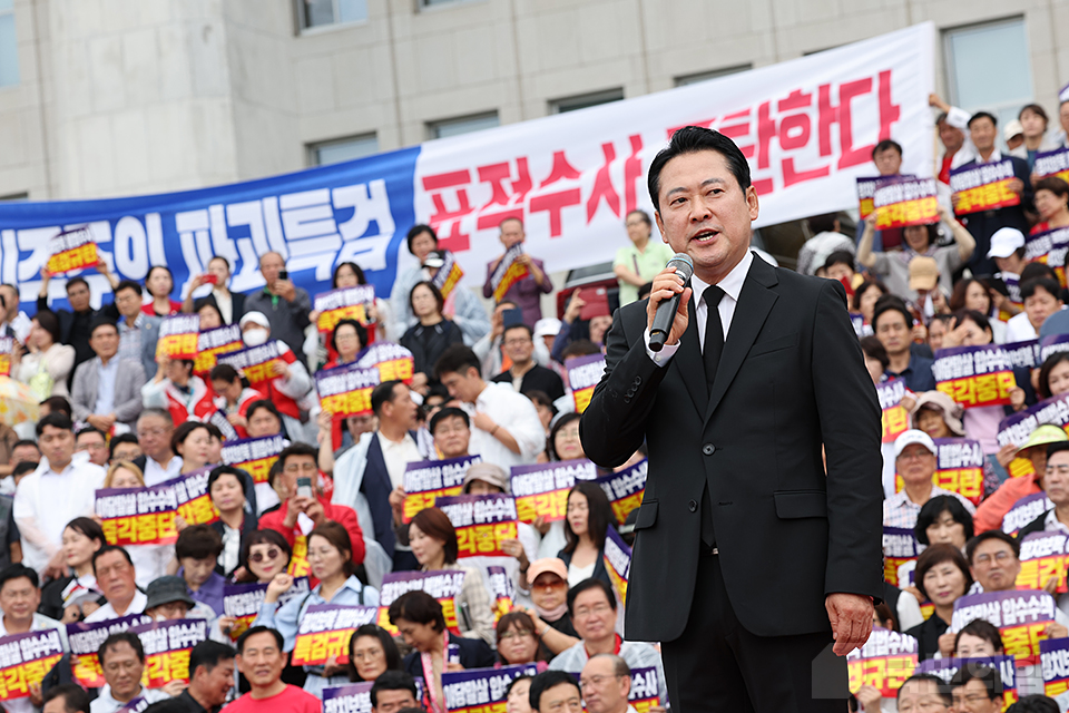 제목 노출 영역입니다 이미지