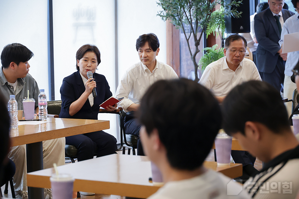 제목 노출 영역입니다 이미지