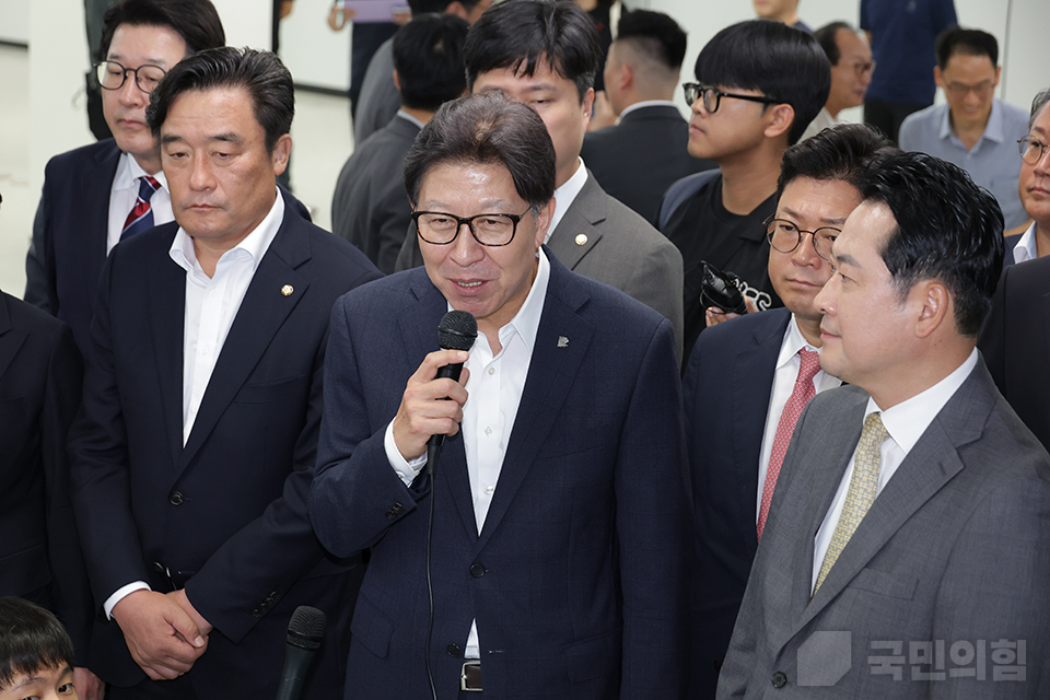 제목 노출 영역입니다 이미지