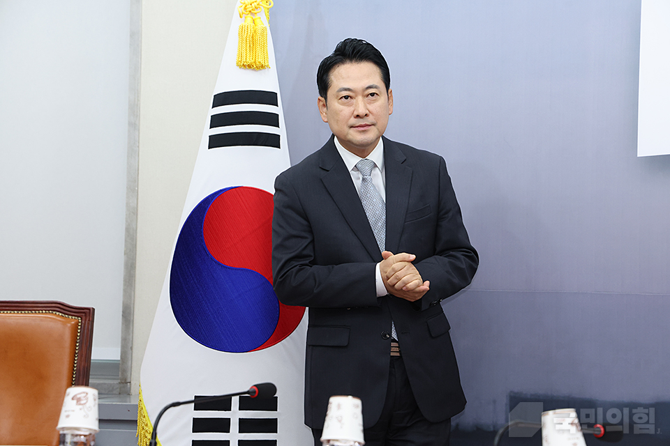 제목 노출 영역입니다 이미지