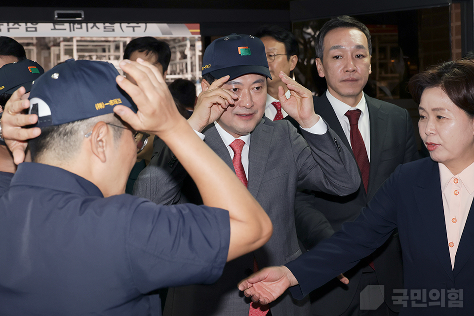 제목 노출 영역입니다 이미지