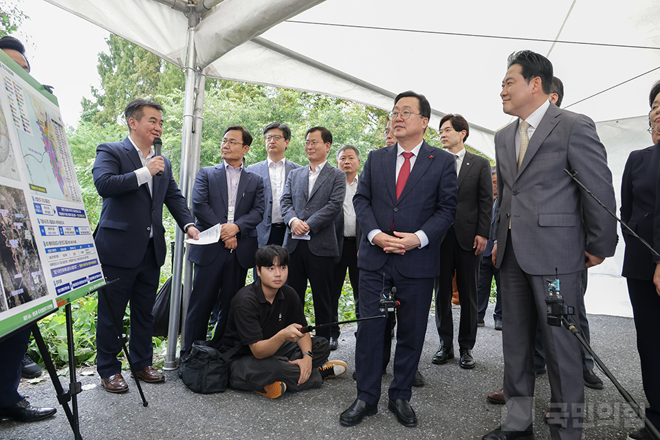 제목 노출 영역입니다 이미지