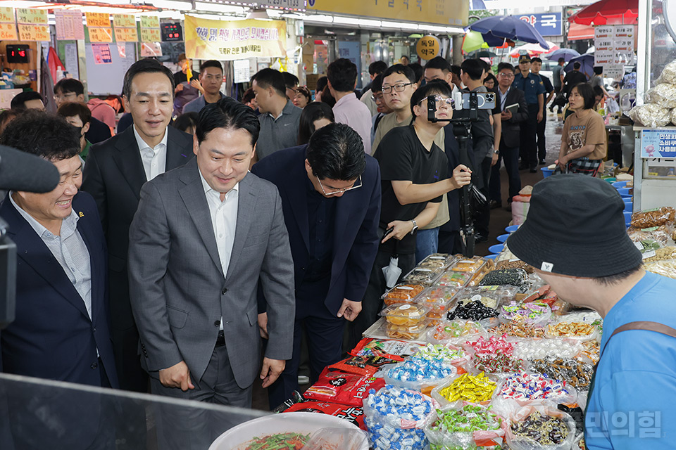 제목 노출 영역입니다 이미지