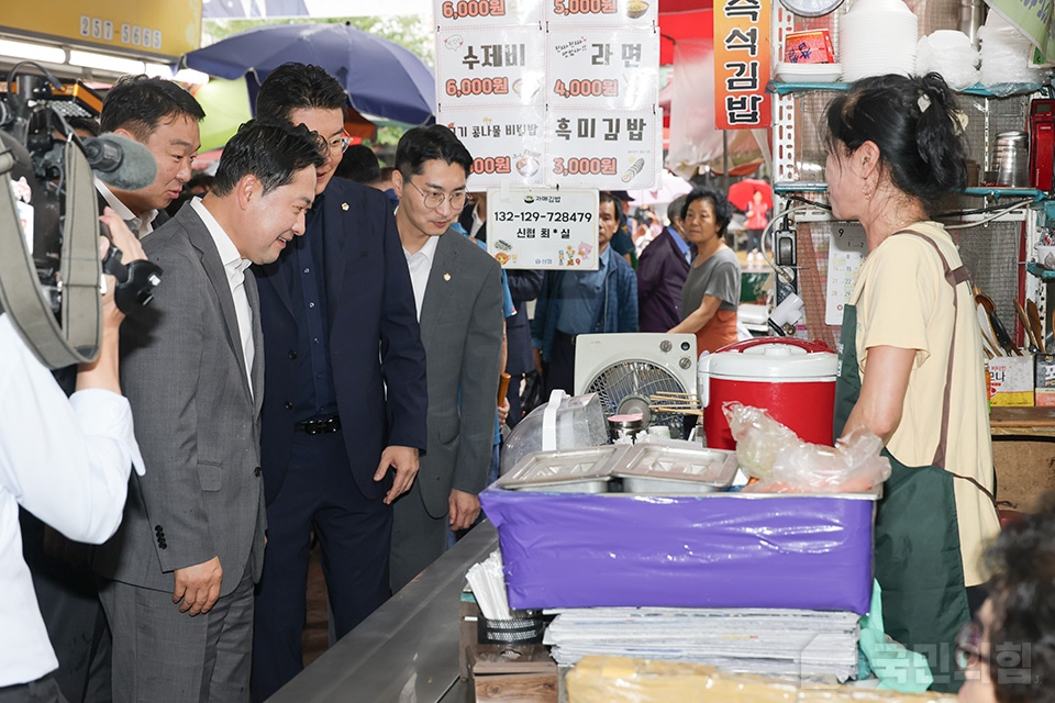 제목 노출 영역입니다 이미지