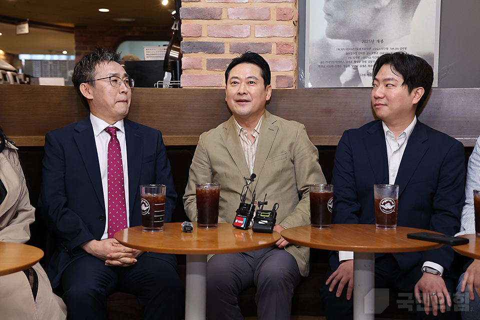 제목 노출 영역입니다 이미지