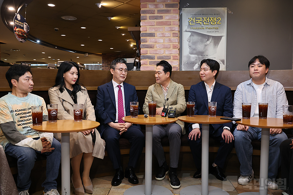 제목 노출 영역입니다 이미지