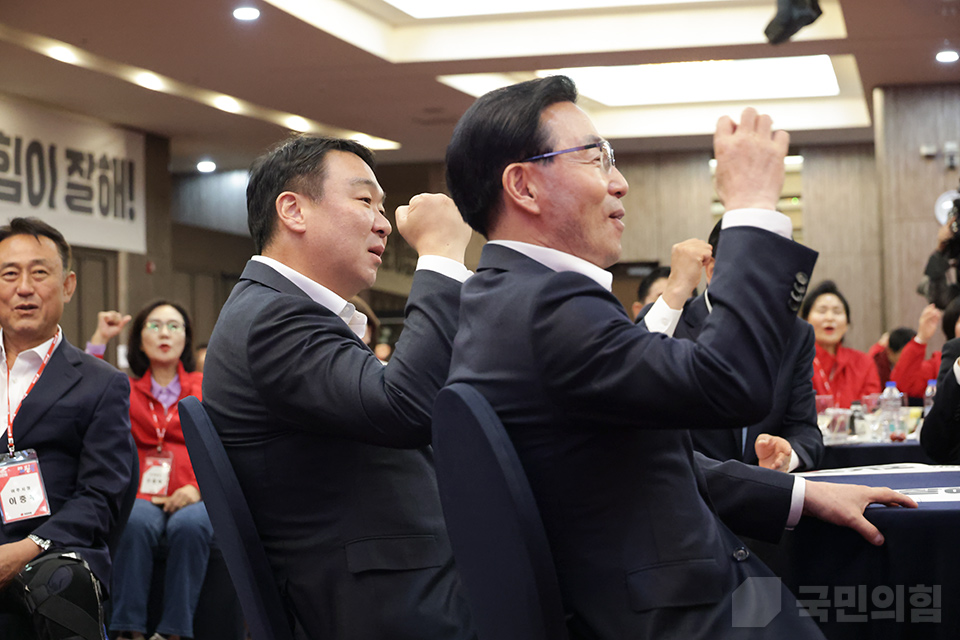 제목 노출 영역입니다 이미지