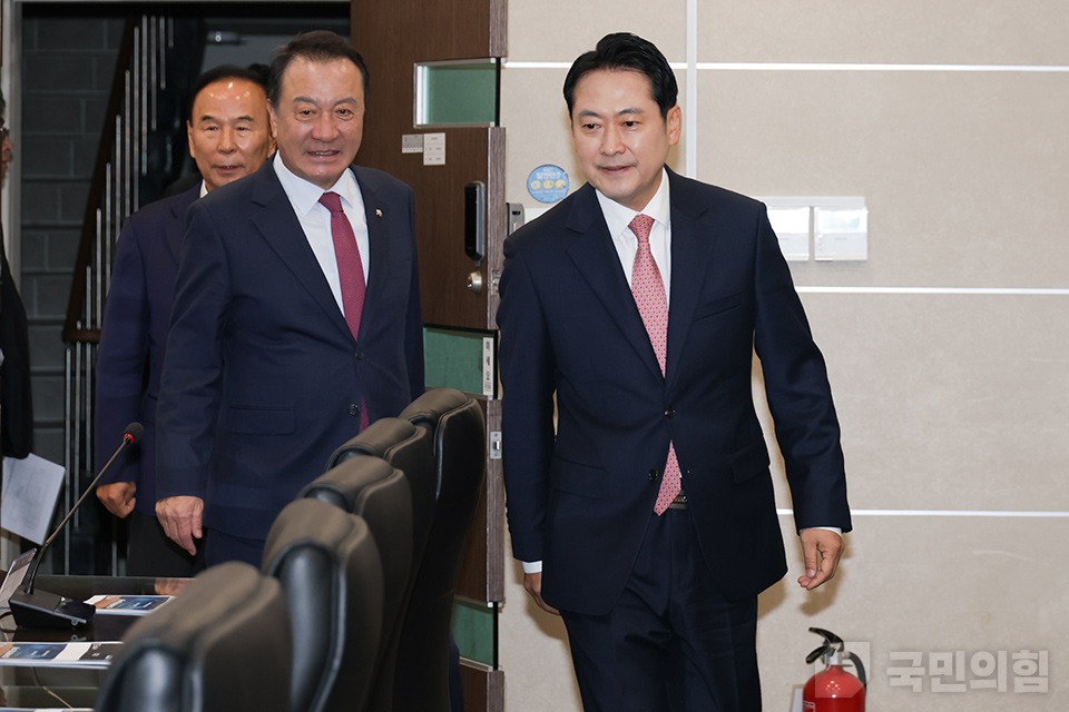제목 노출 영역입니다 이미지