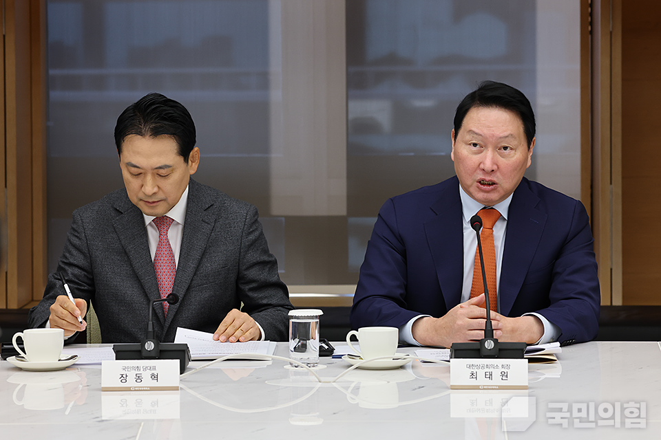 제목 노출 영역입니다 이미지