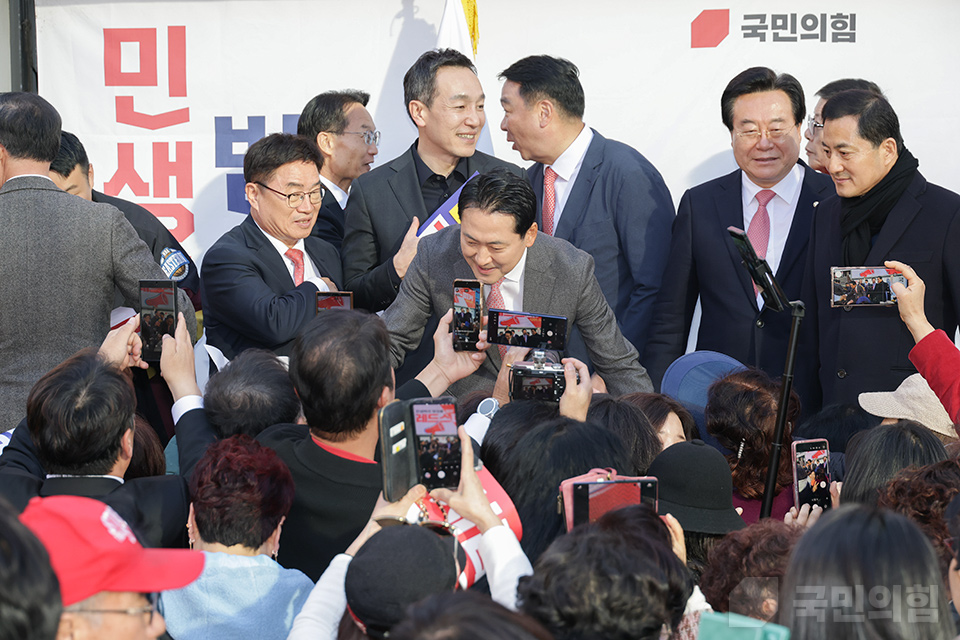 제목 노출 영역입니다 이미지