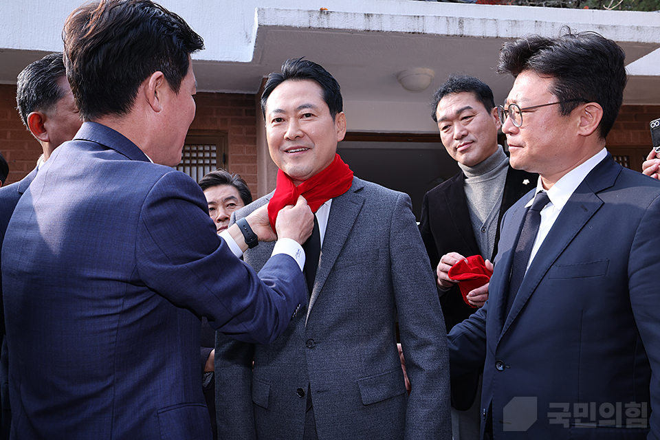 제목 노출 영역입니다 이미지