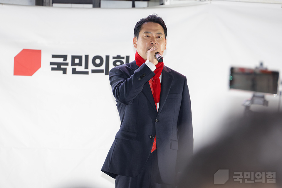 제목 노출 영역입니다 이미지
