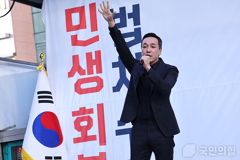 제목 노출 영역입니다 이미지
