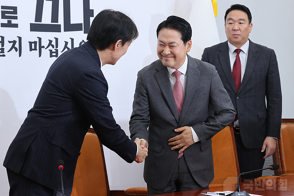 제목 노출 영역입니다 이미지