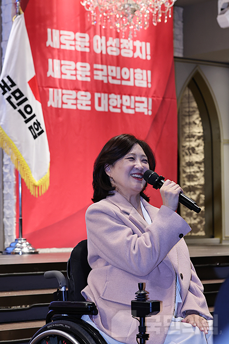 제목 노출 영역입니다 이미지
