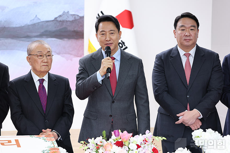 제목 노출 영역입니다 이미지