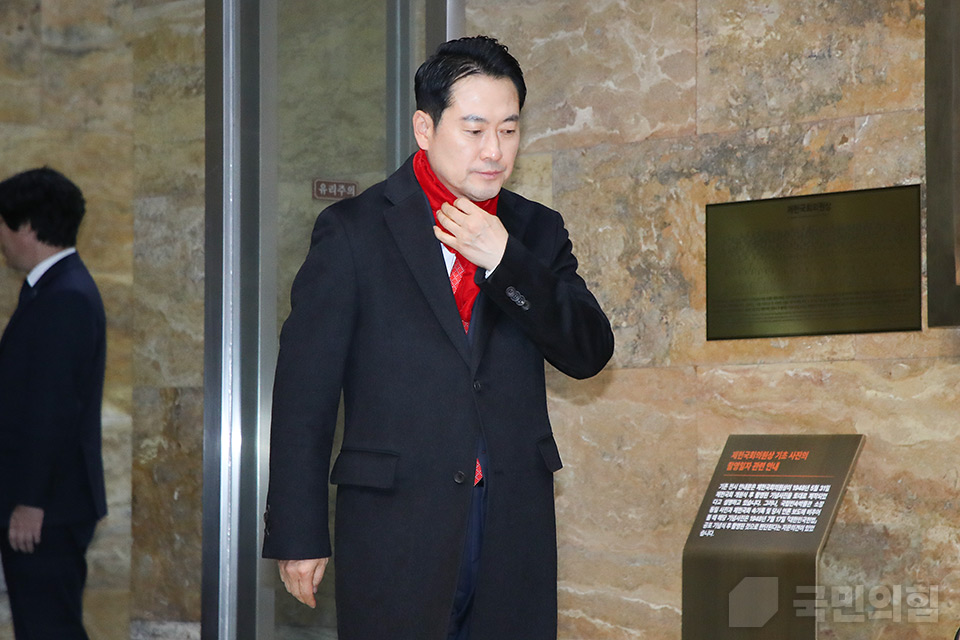 제목 노출 영역입니다 이미지
