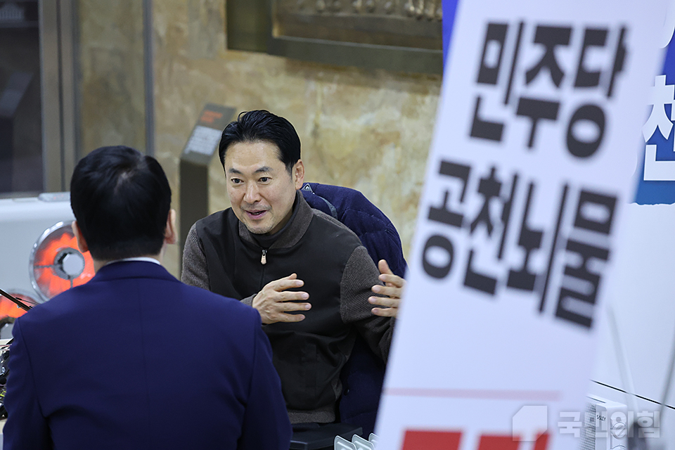 제목 노출 영역입니다 이미지