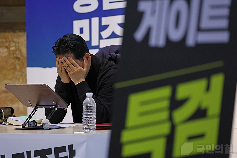 제목 노출 영역입니다 이미지