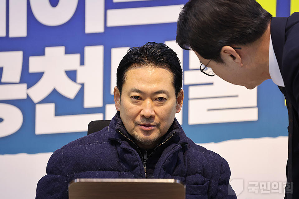 제목 노출 영역입니다 이미지