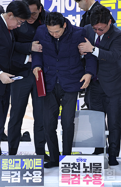 제목 노출 영역입니다 이미지