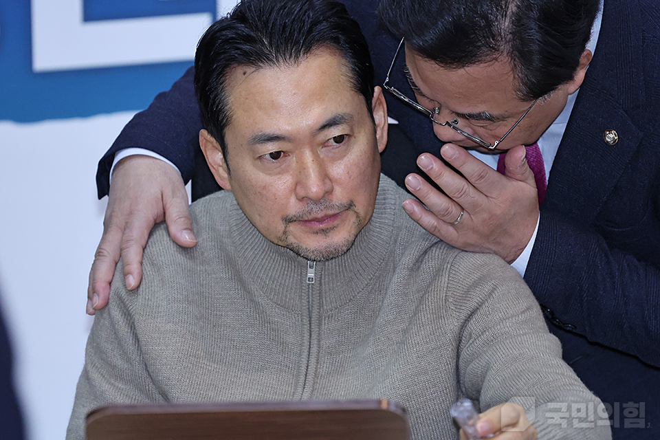 제목 노출 영역입니다 이미지
