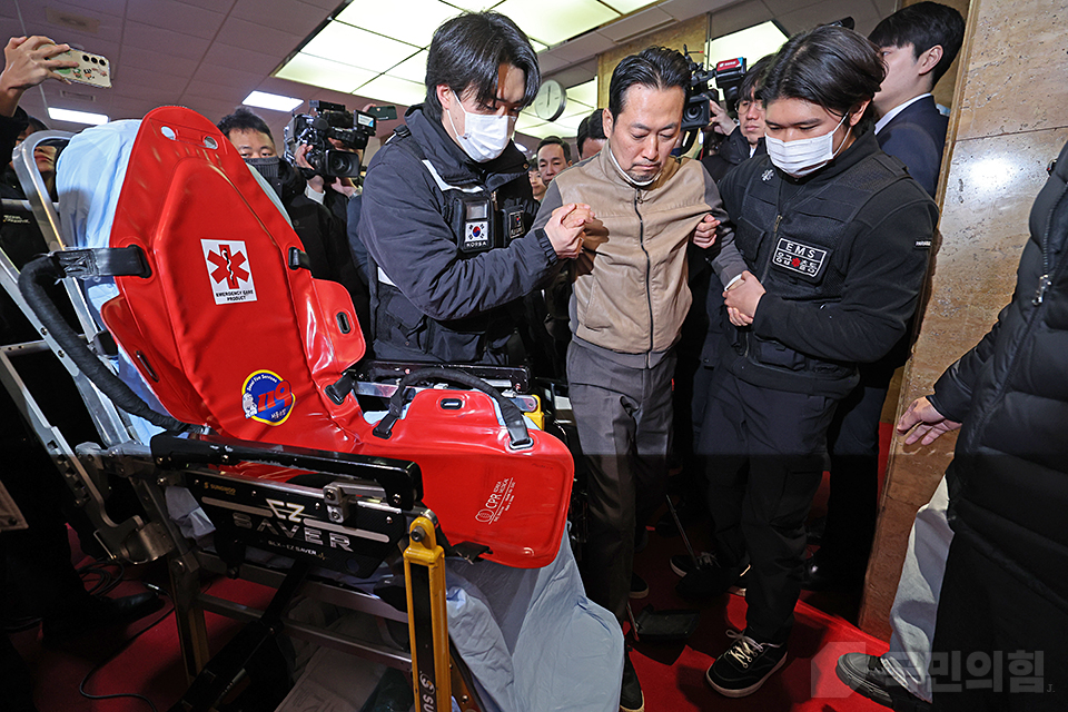 제목 노출 영역입니다 이미지