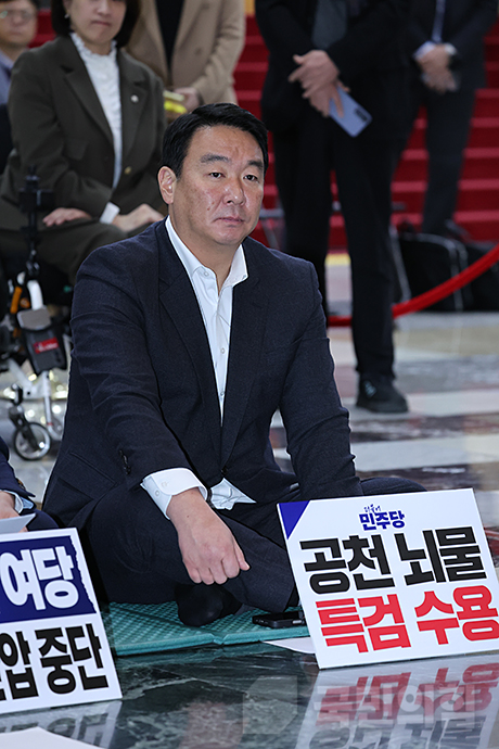 제목 노출 영역입니다 이미지