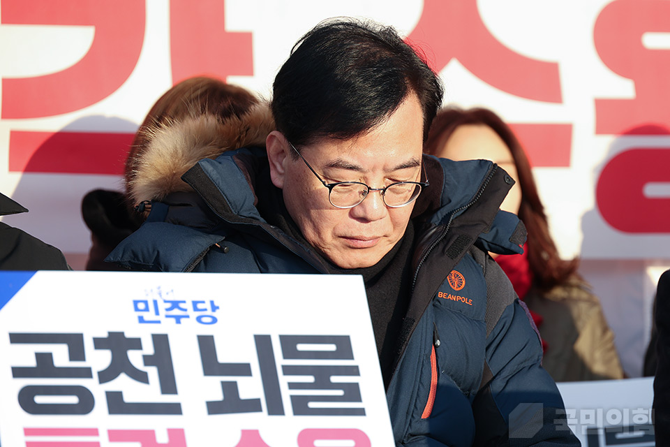 제목 노출 영역입니다 이미지