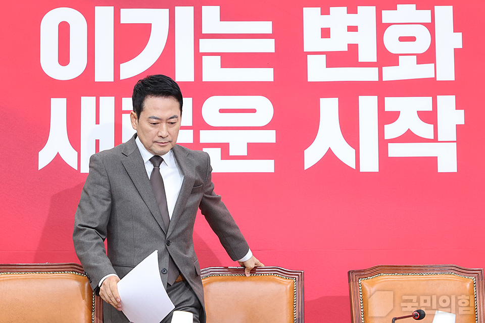 제목 노출 영역입니다 이미지