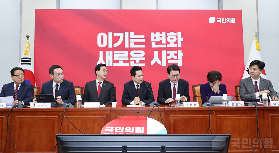 제목 노출 영역입니다 이미지