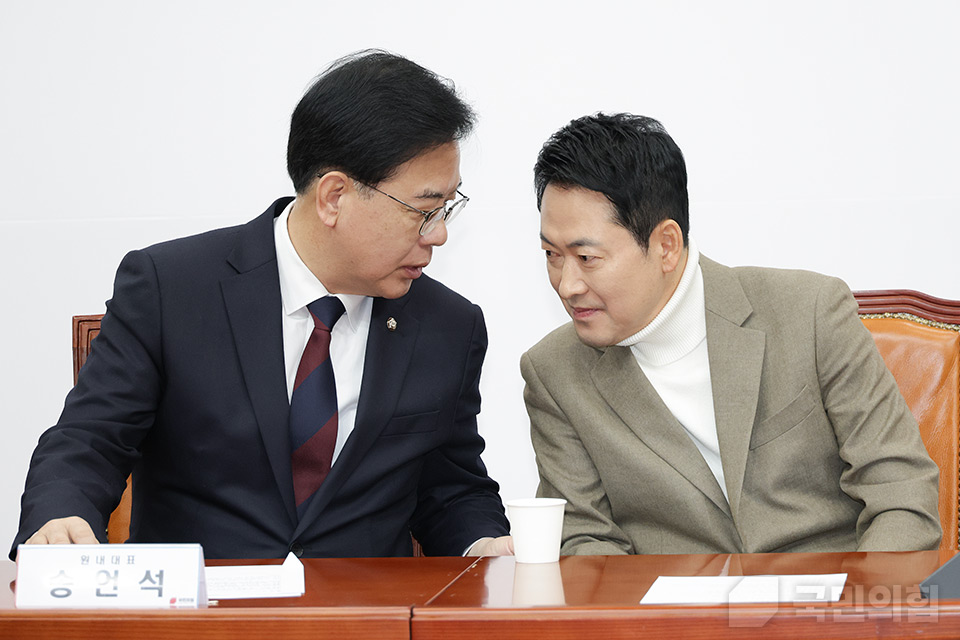 제목 노출 영역입니다 이미지